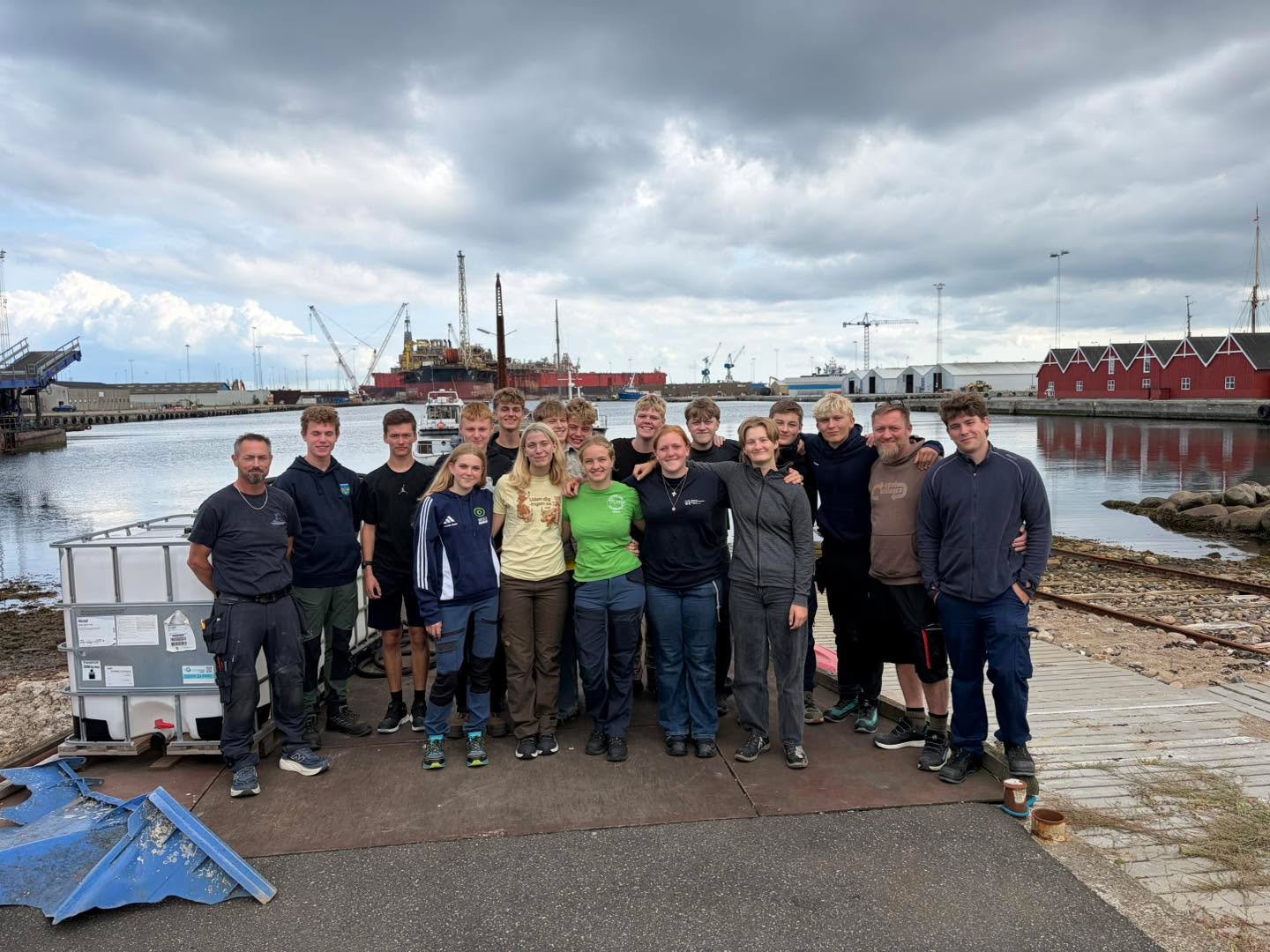Så er tømmerflådechallenge startet og der er 3 ledige pladser tilbage. Meld dig inden næste tirsdag, hvis du vil være med på holdet!
#positivefællesskaber #tømmerflådechallenge