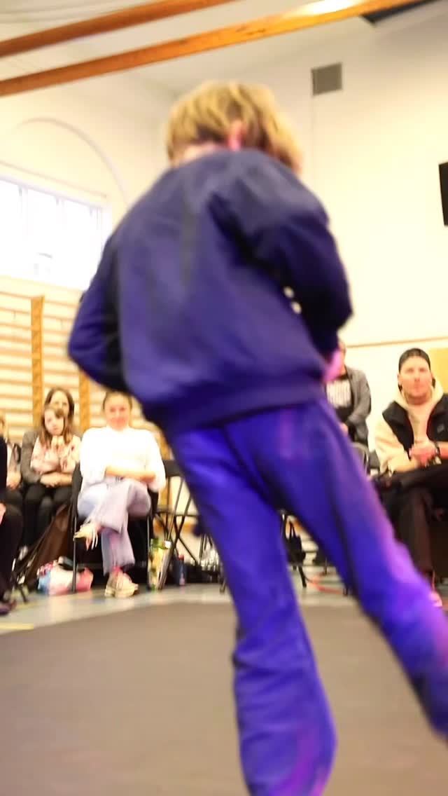 Klar til at breake med os? 🔥
Næste sæson er lige rundt om hjørnet! ✨
Book en prøvetime, før I beslutter dig 💃🕺
Tilmelding via.
🌐 www.Dansefabrikken.dk
#Dansefabrikken