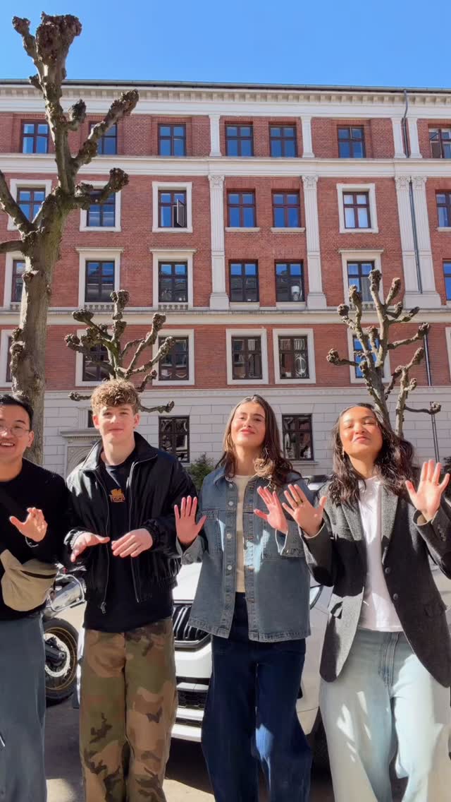 I har nok set denne gut til enten Street Day eller CampWAUW 👀
Kom med Thana rundt i Fredensborg Kommune til en fed content-dag!
🗓️ Tirsdag d. 19. maj 2026
⏳ Alt fra kl. 14.00 til 20.00
Vi skyder videoer, tager billeder og kommer helt tæt på UngFredensborg 🙌
Sammen kører vi rundt til klubberne, fanger de momenter – og måske laver 1 eller 2 dansevideoer undervejs 💃
Thana sørger selvfølgelig for god stemning og forplejning 😄
👉 Vil du med? Smid en PB, så klarer vi resten!
#Ungfredensborg🧡 #contentdaag