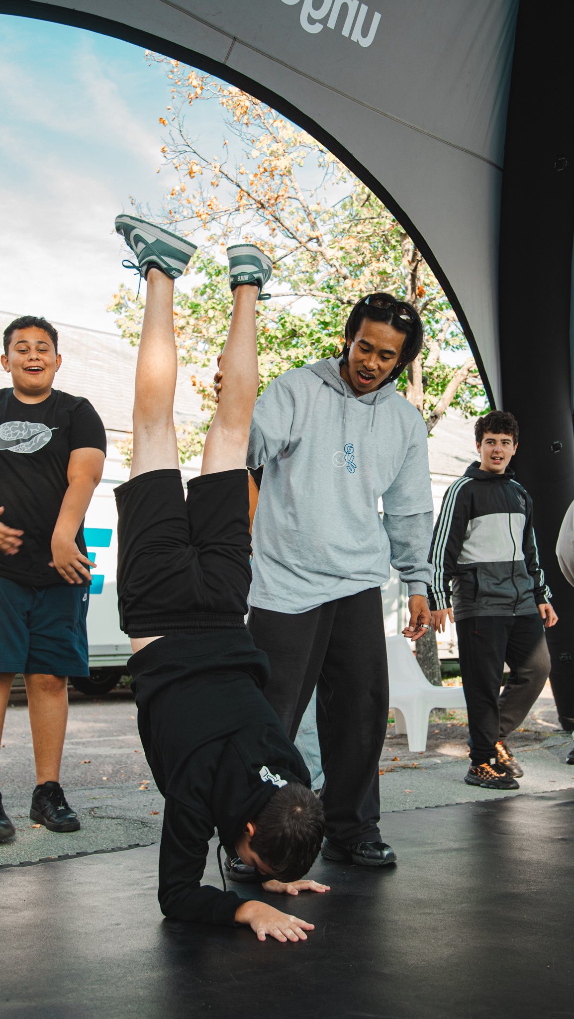 𝗦 𝗧 𝗥 𝗘 𝗘 𝗧 𝗗 𝗔 𝗬 𝗦 ⚡️
📍Glostrup // 10.09.25
#Gus #glostrupungdomsskole #ungidanmark #sæsonstart #sæsonkickoff #ungevent #streetday #basket #panna #skate #break