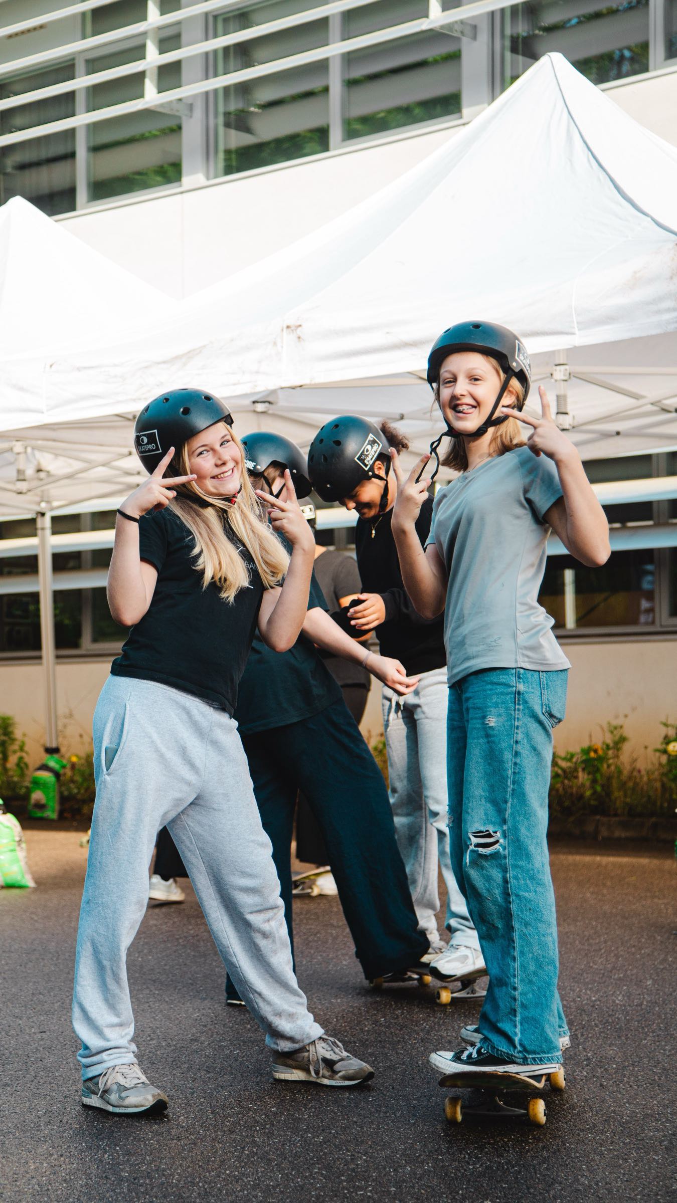 𝗦 𝗧 𝗥 𝗘 𝗘 𝗧 𝗗 𝗔 𝗬 𝗦 ⚡️
📍Rødovre, Ung2610 // 11.09.25
#Ung2610 #ungecenter2610 #rødovreungdomsskole #ungidanmark #sæsonstart #sæsonkickoff #ungevent #streetday #basket #panna #skate #break