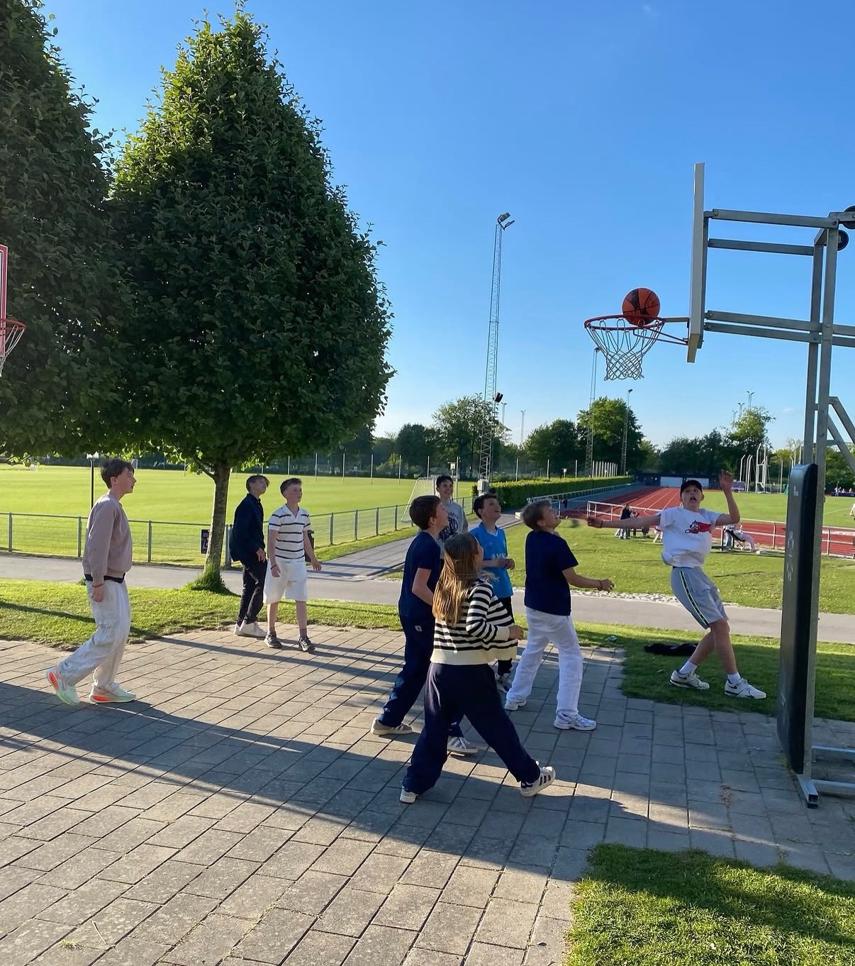 Kun 17 dage tilbage til næste Open Friday! 🔥
Husk at tilmeld jer på vores hjemmeside!
🌐 www.LTU.dk
𝗟𝗜𝗡𝗞 𝗜 𝗕𝗜𝗢
@ltu.dk 👈
#LTU💙 #Openfriday