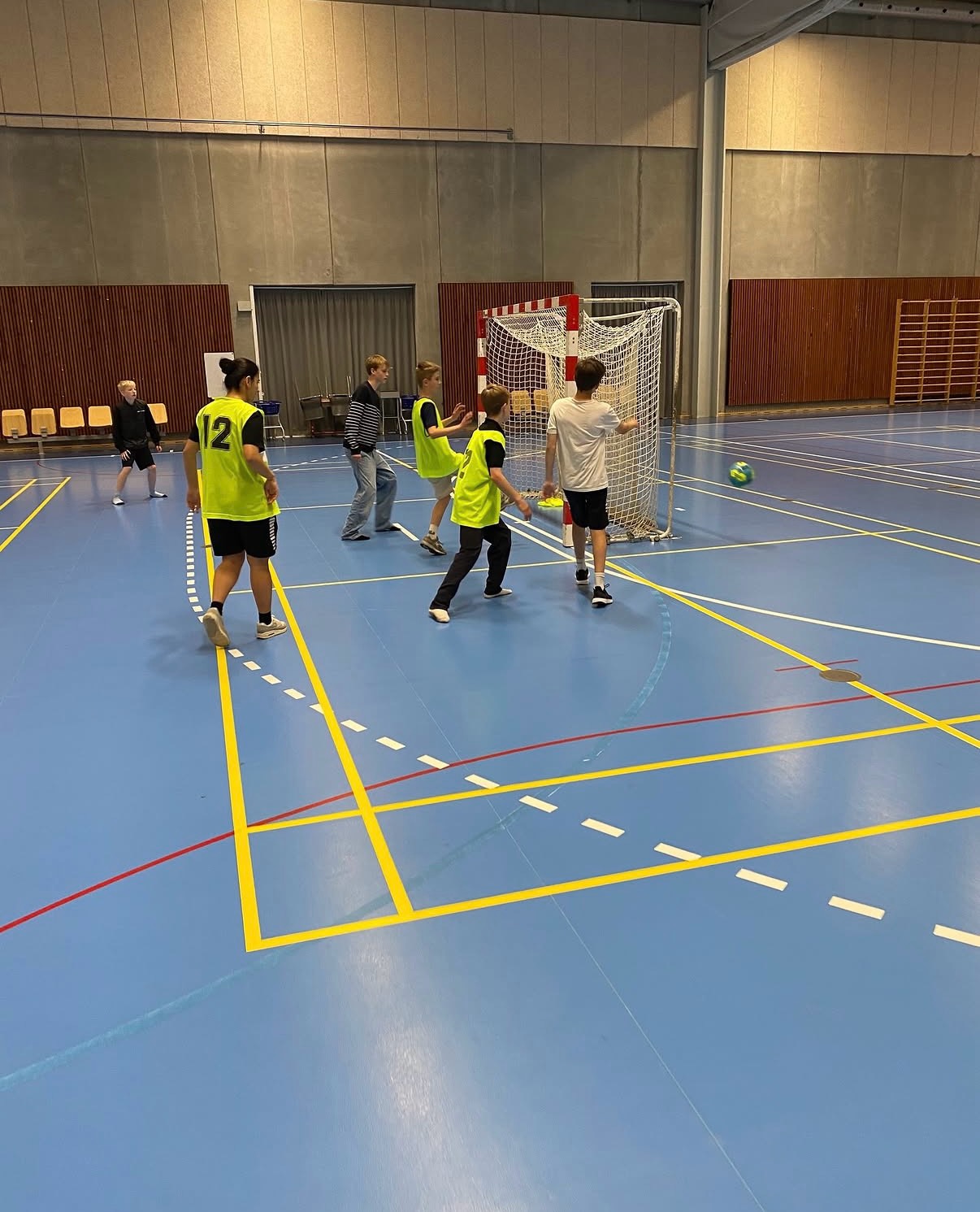 Kun 3 dage tilbage til næste Open Friday! 🔥
Husk at tilmeld jer på vores hjemmeside!
🌐 www.LTU.dk
𝗟𝗜𝗡𝗞 𝗜 𝗕𝗜𝗢
@ltu.dk 👈
#LTU💙 #Openfriday