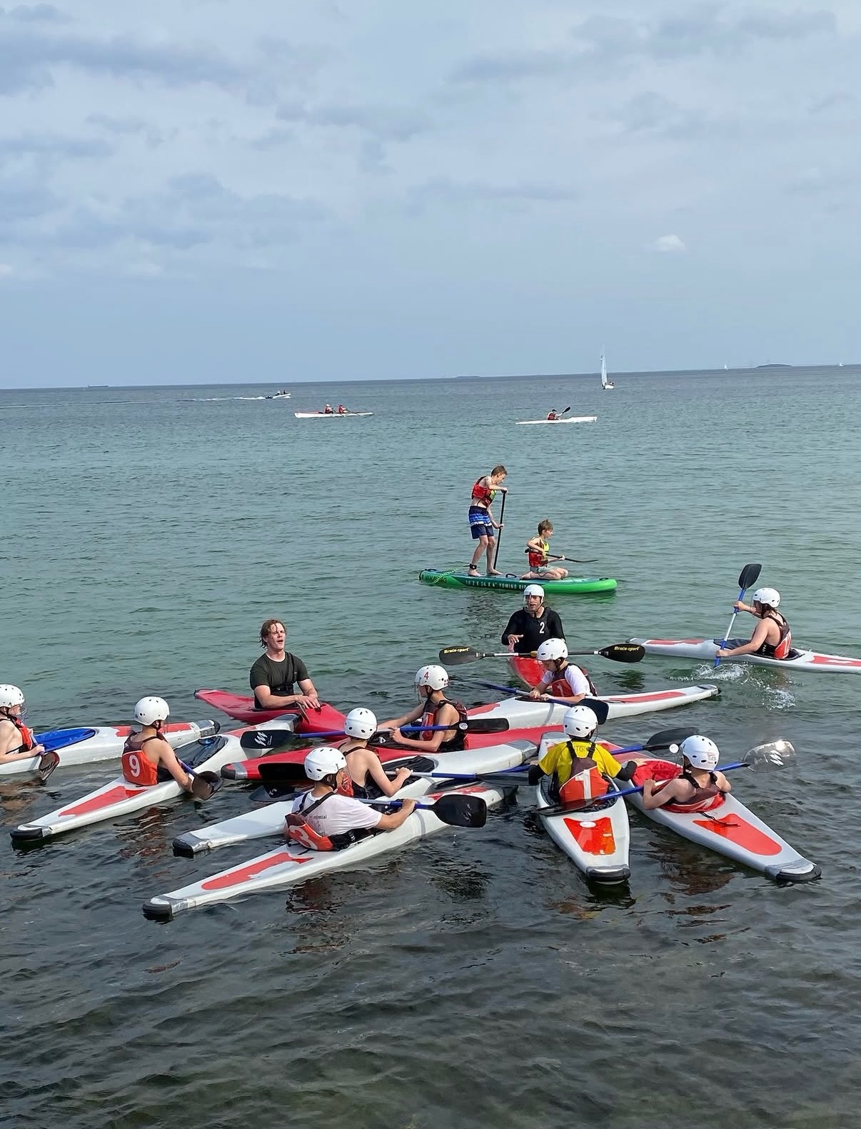 Kun 4 dage tilbage til Årets Åben Strand 2026 ☀️
Har I ikke fået tilmeldt jer endnu, så er det snart sidste udkald 🙌
6. klasser:
🗓️ Tirsdag d. 16. juni
⏳ 16.00–19.00
📍 Taarbæk Strandvej 84, 2930 Klampenborg
7.–9. årgang:
🗓️ Tirsdag d. 16. juni
⏳ 19.00–21.00
📍 Taarbæk Strandvej 84, 2930 Klampenborg
Tilmelding via link i bio ✨
🌐 www.LTU.dk
@ltu.dk 👈
#LTU💙 #Åbenstrand #countdown