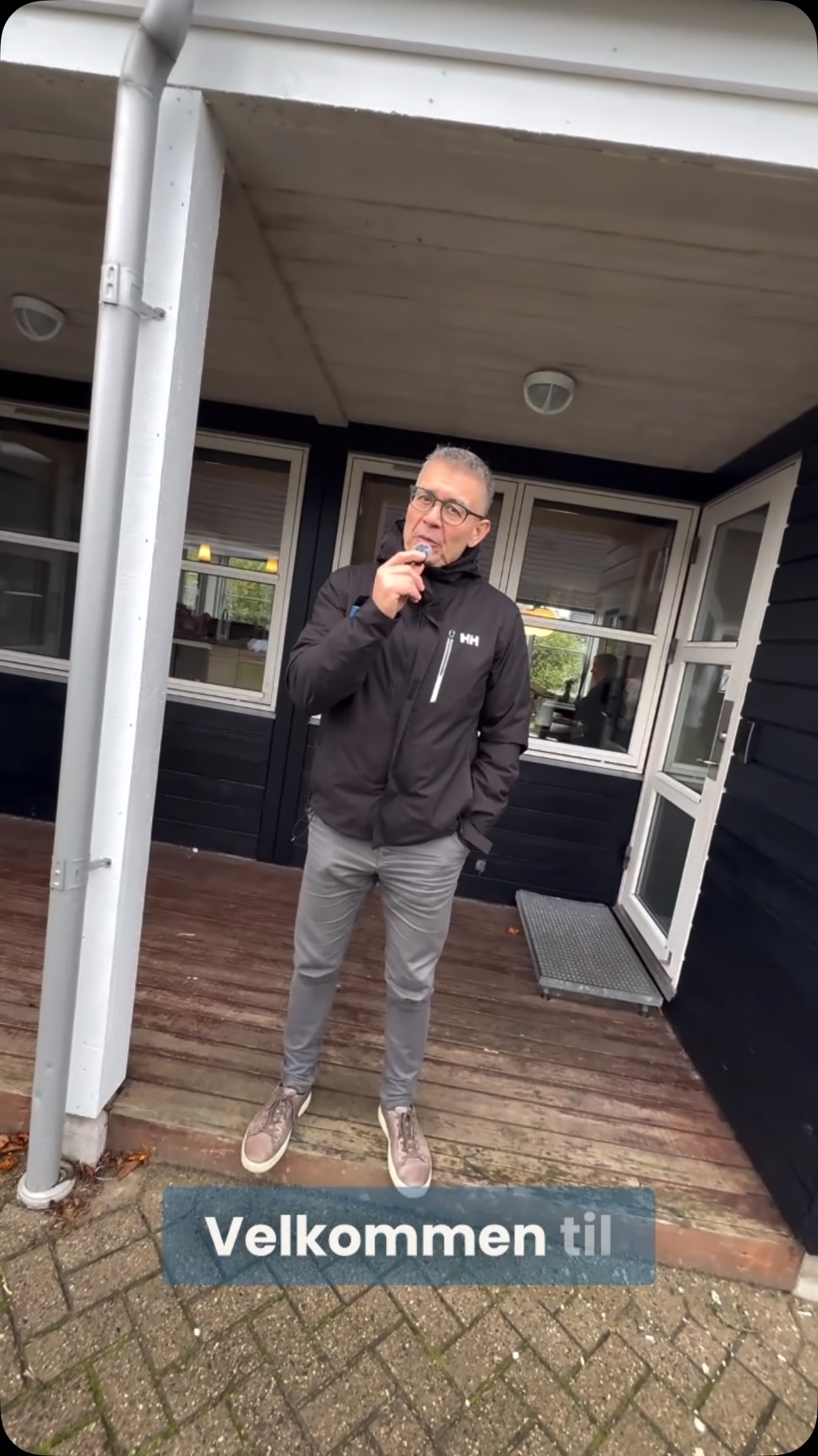 Lars tager jer med på en rundtur på Rønbjerg Feriecenter! 🏖️
Der er noget for alle – og som traditionen tro går turen afsted i efterårsferien! 🍂
Skal du med næste gang? 😎
#Mariagerfjordungdomsskole #ungimariagerfjord #rønbjerg #feriecenter #rundvisning