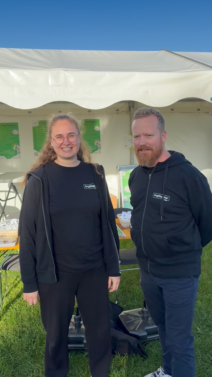 Vi er på @sukfestival i Slagelse og er klar til at tage imod jer på Plænen. Vær med i vores konkurrence i standen, få bolsjer, klistermærker og en god snak med en af vores ansatte ⭐️ #ungslagelse #sukfestival #sukfestival2026